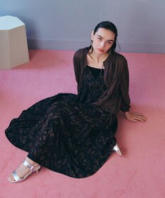 YECCA VECCA リボンデザインシアーブラウス