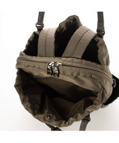 Y'SACCS 【Y’SACCS vous et】ポーチ付き4WAYリュック