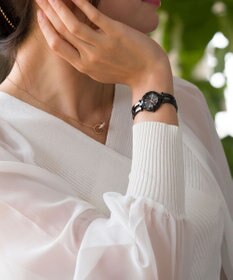 CITIZEN 【トレンドのオールブラック】人気ハーフバングルウオッチに新色登場