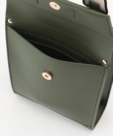 LA BAGAGERIE 【maison vert】 【超軽量！】フラップスマートショルダー