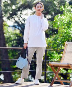 J.PRESS LADIES 【洗える】ポリエステルレーヨンマイクロギャバストレッチ テーパード パンツ