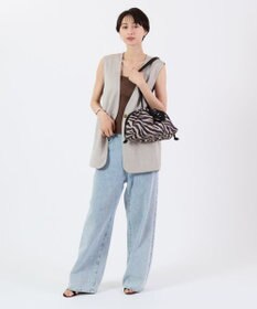 LeSportsac E/W CITY DRAWSTRING BAG??? /アップタウンラフィアゼブラ/ブラック