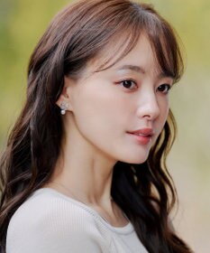 Tiaclasse 【金属アレルギー対応／選べる2タイプ】リボン＋パールピアス