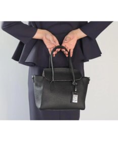 PELLE BORSA マルチシルエット2WAYハンドバッグ Reinette レネット 4711