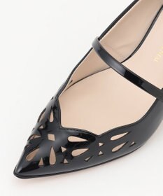 GRACE CONTINENTAL カットワークローパンプス