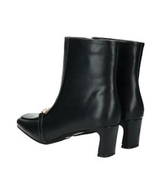 Bridget Birkin 【Bridget Birkin】アクセサリーチェーンショートブーツ