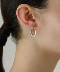 Phoebe 〈金属アレルギー対応〉Uラインプランプフープピアス　シルバー　ぷっくり/ステンレス