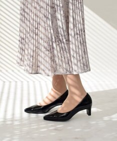 Bridget Birkin 【Bridget Birkin】晴雨兼用ポインテッドパンプス