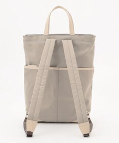 Y'SACCS アシメファスナーポケットリュック