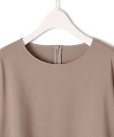 ICB L 【WEB限定・洗える】ヴィスコースストレッチポンチ イレギュラーヘムプルオーバー