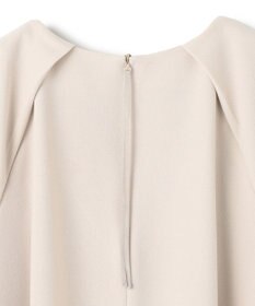 UNFILO BEAUTY MOVE シアースリーブブラウス