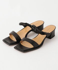 23区 【WEB限定】ツイスト ベルト サンダル