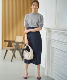 組曲 【WEB限定】サテンストレッチ Iラインスカート