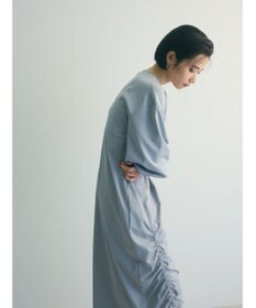 Green Parks armonia.異素材シャーリングワンピース