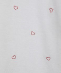 Green Parks ・ＤＯＵＢＬＥ　ＦＬＡＧＳ　ハート総柄刺繍ＴＥＥ