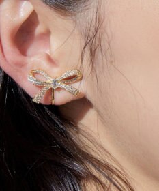 Tiaclasse クリスタルリボンイヤリング