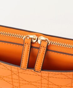 LA BAGAGERIE 【レザー×ステッチ】スクエアマルチポシェット