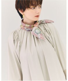 MOONBAT SWASH LONDON 大判シルクツイルスカーフ Trifle 68×68cm 日本製