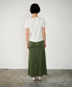 GRACE CONTINENTAL サテンストレートスカート