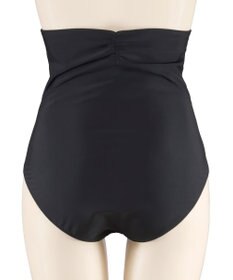 San-ai Resort（三愛水着楽園） 【San-ai Resort×PEACH　JOHNコラボ】【ナイスバディ水着】フリルワイヤービキニ　9M・11L　【San-ai Resort（サンアイリゾート）】