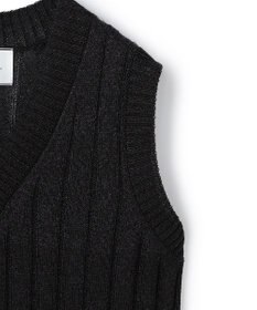 BEIGE， OPTICAL /  ペーパーヤーン Vネックリブニット