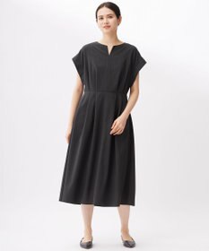 自由区 L 【17号サイズまで展開・カタログ掲載・UVカット・洗える】ウーステッドライク ワンピース