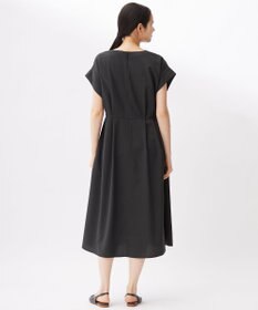 自由区 L 【17号サイズまで展開・カタログ掲載・UVカット・洗える】ウーステッドライク ワンピース