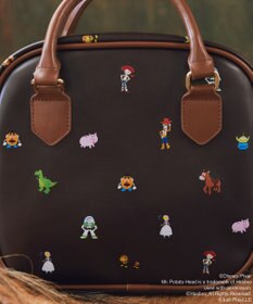 earth music&ecology 【予約】【WEB・一部店舗限定】キャラクターモノグラムバッグ/TOY STORY