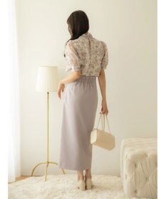 earth music&ecology フラワー柄シアーパフブラウス