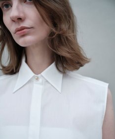 BEIGE， THAYER / メタル釦ノースリーブシャツ