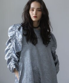 Green Parks ■ＥＳＣＡＲ　エンボスギャザースリーブワンピース