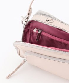 Y'SACCS イタリアンシープ多機能ポシェット