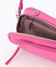 Y'SACCS イタリアンシープ多機能ポシェット