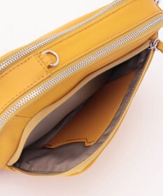 Y'SACCS イタリアンシープ多機能ポシェット