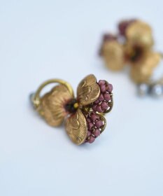 monshiro 【パール】ビオラ イヤリング（レッド）