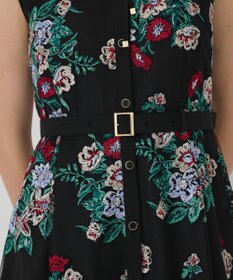 GRACE CONTINENTAL ブーケフラワー刺繍ワンピース