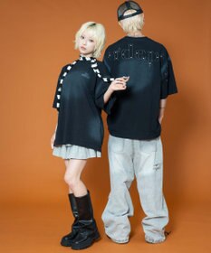 WEGO 【ユニセックス着用ITEM】バックスタッズグラフィックT（SS）