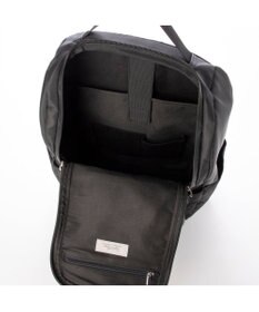 UNBILLION カシュカシュ cachecache / 10ポケット撥水リュックサック