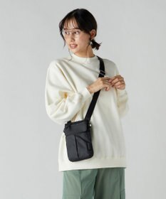 Y'SACCS ナイロン×牛革コンビシリーズ　縦型ポシェット