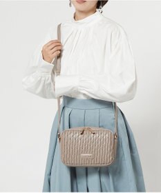 LA BAGAGERIE ランダムプリーツショルダーバッグ