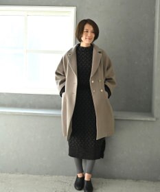 muuc 〈軽くて暖かい上質ウール混〉野ばら刺繍のコート