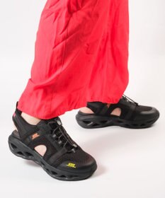 STEVE MADDEN SURGE 7 厚底クッションソールスポーツサンダル