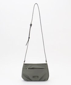 LA BAGAGERIE ポリエステルキャンバス　タックポシェット