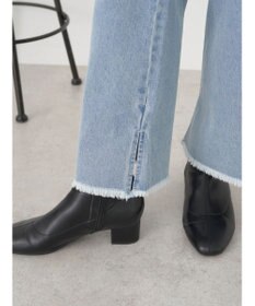 earth music&ecology フロントポケットフレアデニム