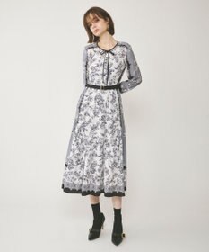 GRACE CONTINENTAL フラワーパネルプリントワンピース