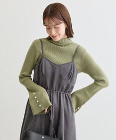 Green Parks ・ｓｗｉｎｇ　ｂｙ　袖パールボタンハイネックニット