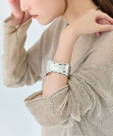 Phoebe <オンワード限定セット>ワンストロークハートコードネックレス×アークカフワイドバングル