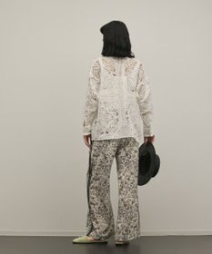 GRACE CONTINENTAL モノトーンフラワープリントパンツ