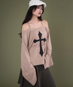 WEGO オフショルダークロスロゴトップ