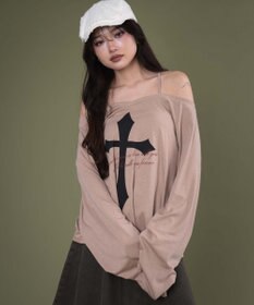 WEGO オフショルダークロスロゴトップ